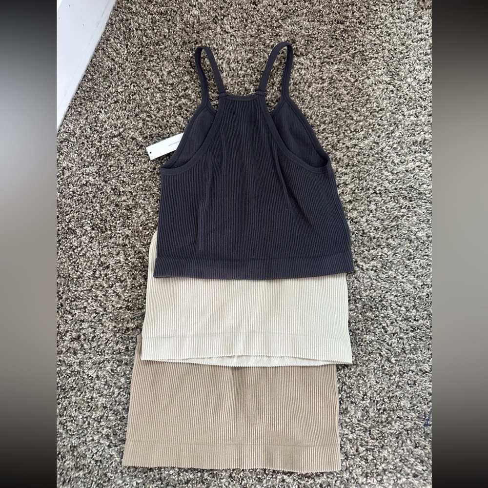 Tank Top Bundle - image 2